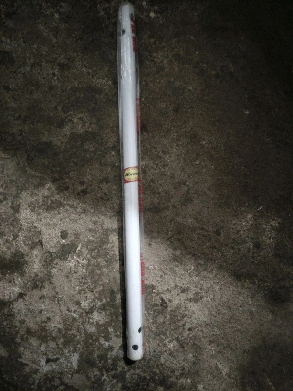 mahajan 1.5 feet fown rod white 