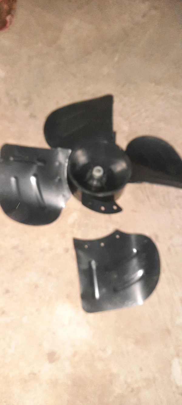 spike 18" ex pvc blade folding spike