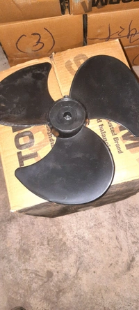 spike 12/3 blade pvc  spike