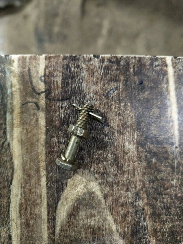 c/fan nut bolt per pcs 