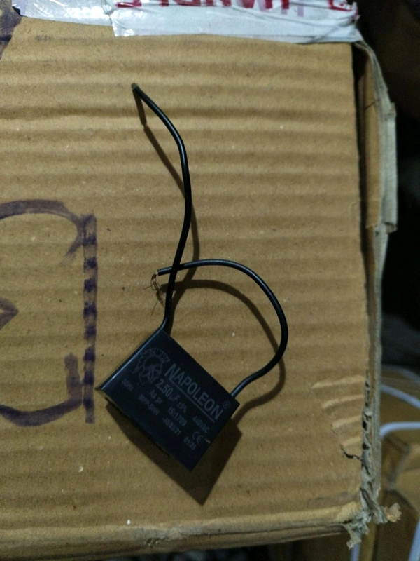 squre capacitor 2.5 mfd 