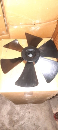 spike  14'' pvc tower blade right 