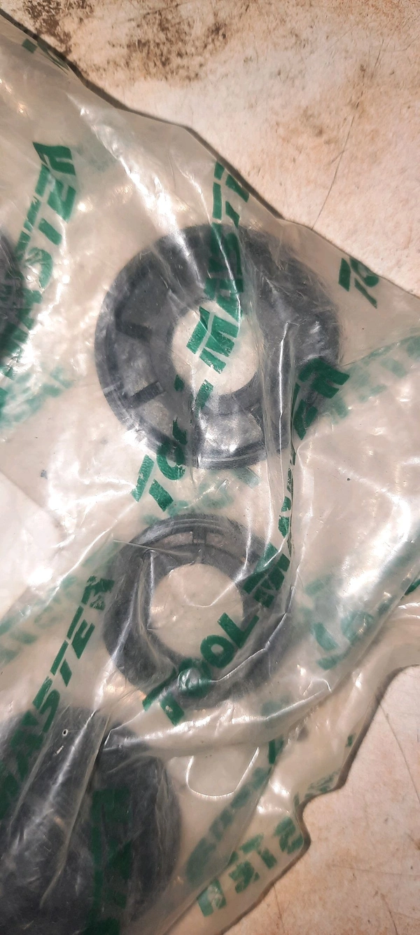 Oil Seal Set For Petrol Chainsaw 