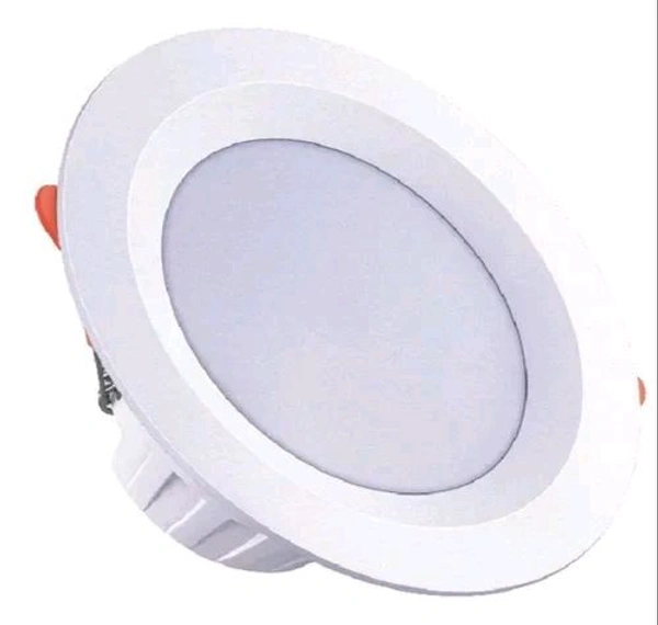 GreatWhite  Down Cancelled Light  GreatWhite  - Yellow Orange, 5W