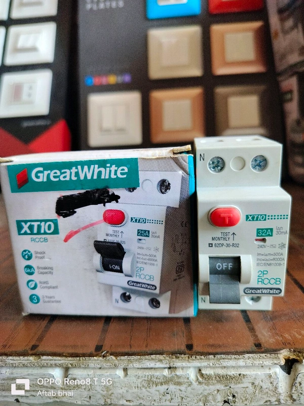 GreatWhite  RCCB GreatWhite 32Amp XT10 - Cornflower Blue, 32 Amp