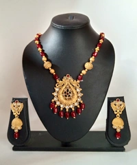 Royal Magenta Necklace Set