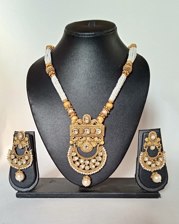 Ethnic Royal White Kundan Necklace Set - White Kundan