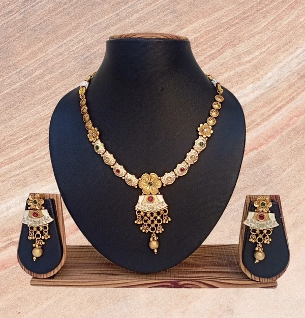 Traditional Multi Kundan & Meenakari Necklace Set