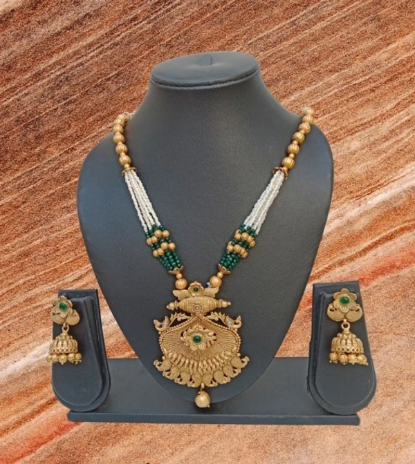 “Indian Rajwadi Pearl Necklace Set”