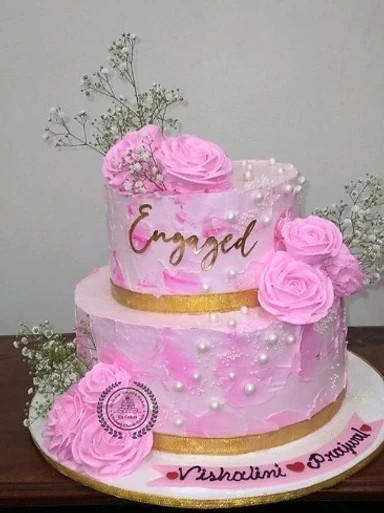 ENGAGEMENT CAKE