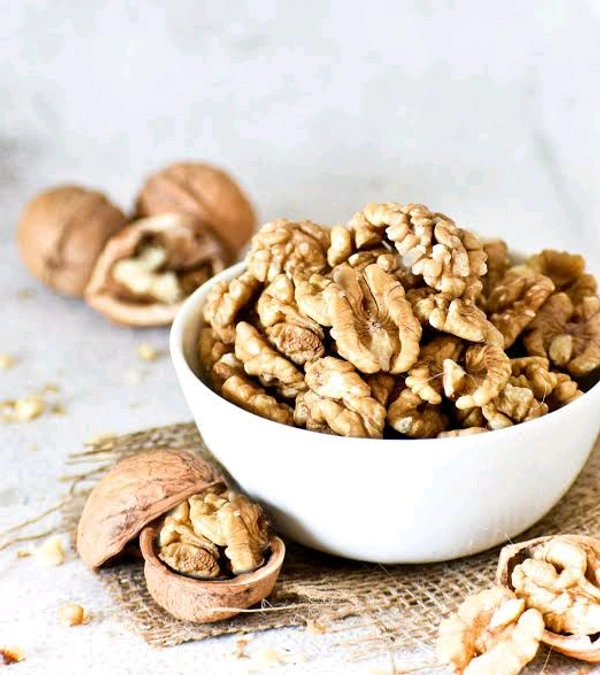 UNBRANDED WALNUTS - 1KG