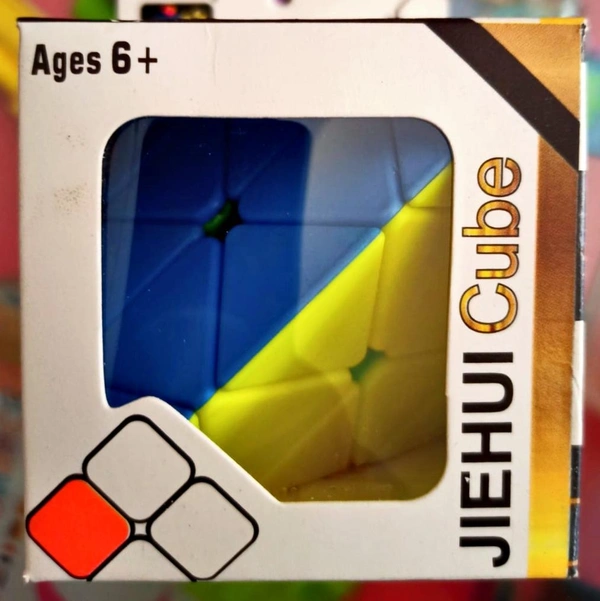 Pyramid Cube