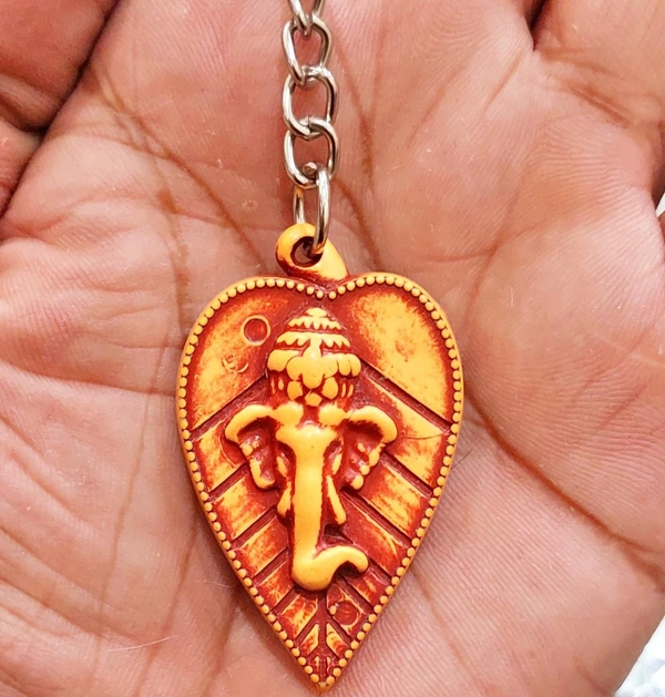 Patta Ganesha Keychain Plastic