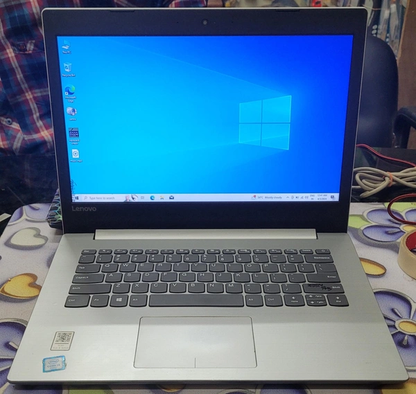 Lenovo IdeaPad (i3 6th)