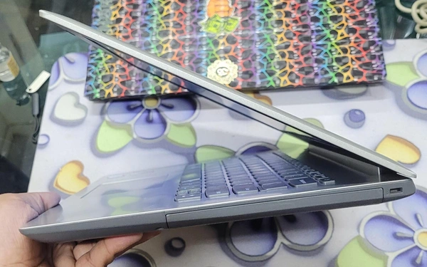 Lenovo IdeaPad (i3 6th)