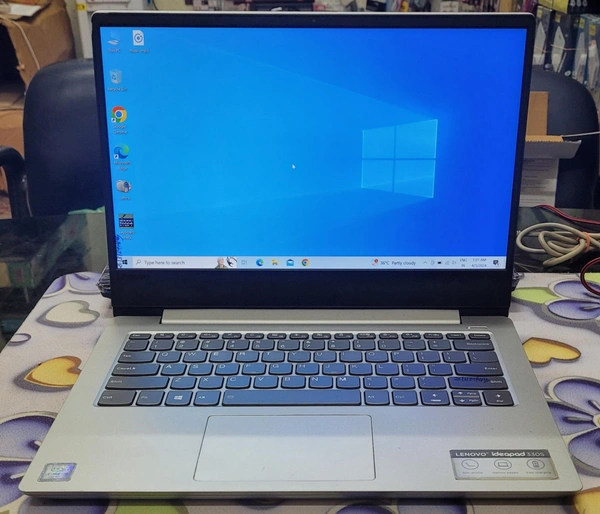 Lenovo IdeaPad 330S (i3 7th)