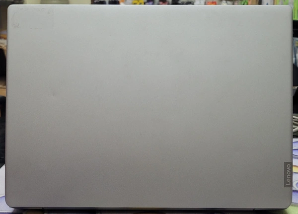 Lenovo IdeaPad 330S (i3 7th)