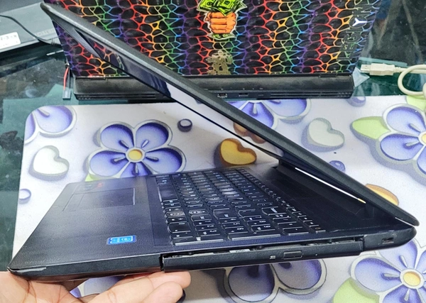 Lenovo IdeaPad 110 ( Pentium Quad Core)
