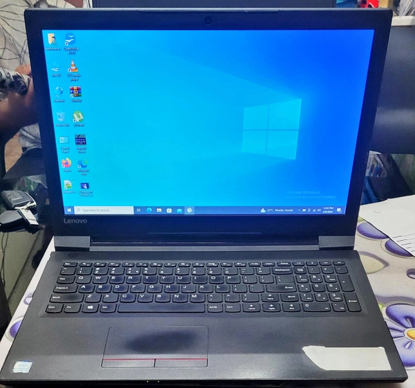 Lenovo IdeaPad V110 (i5 6th)