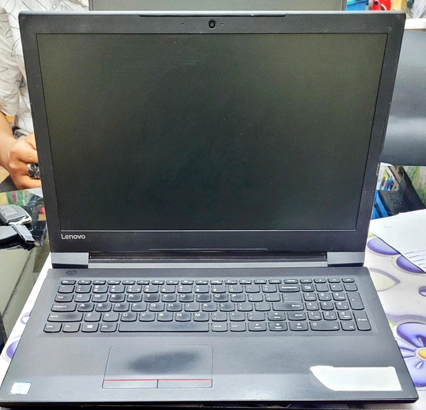 Lenovo IdeaPad V110 (i5 6th)