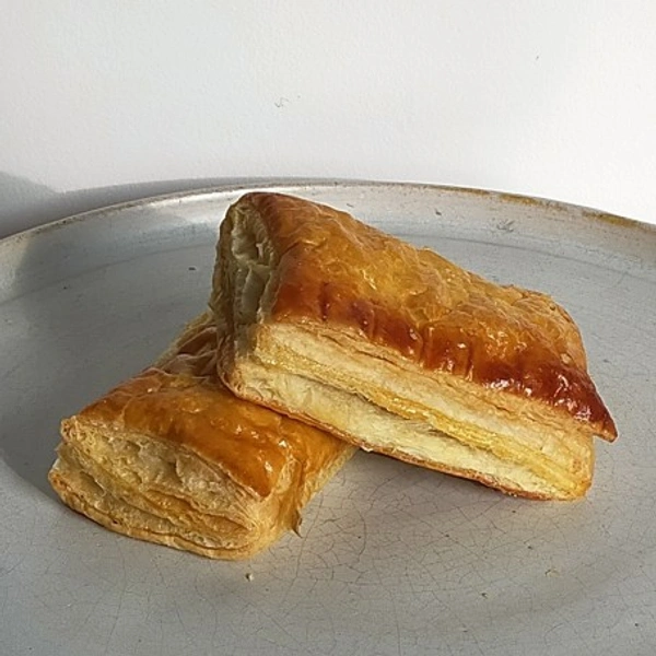 CH  Chicken Puff