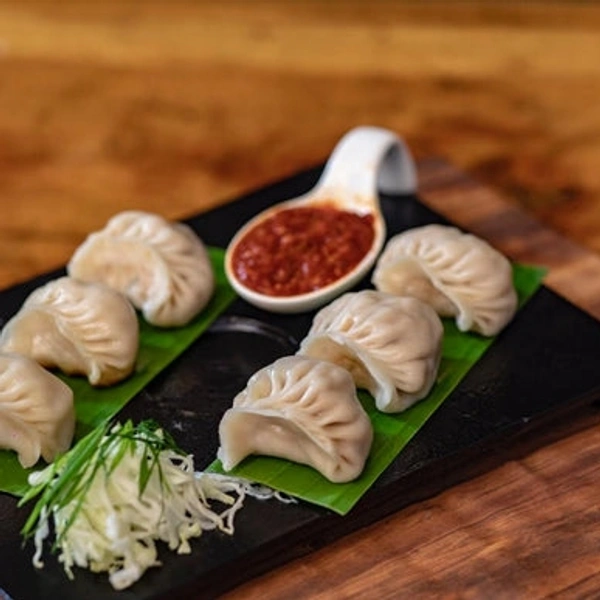 SIZZLLY  Momos - Chicken Cheese Momos(5pcs)