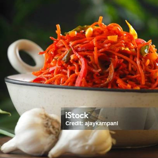 RH  Veg  - Chilly Garlic Noodles