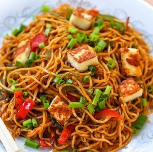 Sanatani Swaad Spl. Paneer Noodles - Full Plate With Sweet & Spicy Chutney