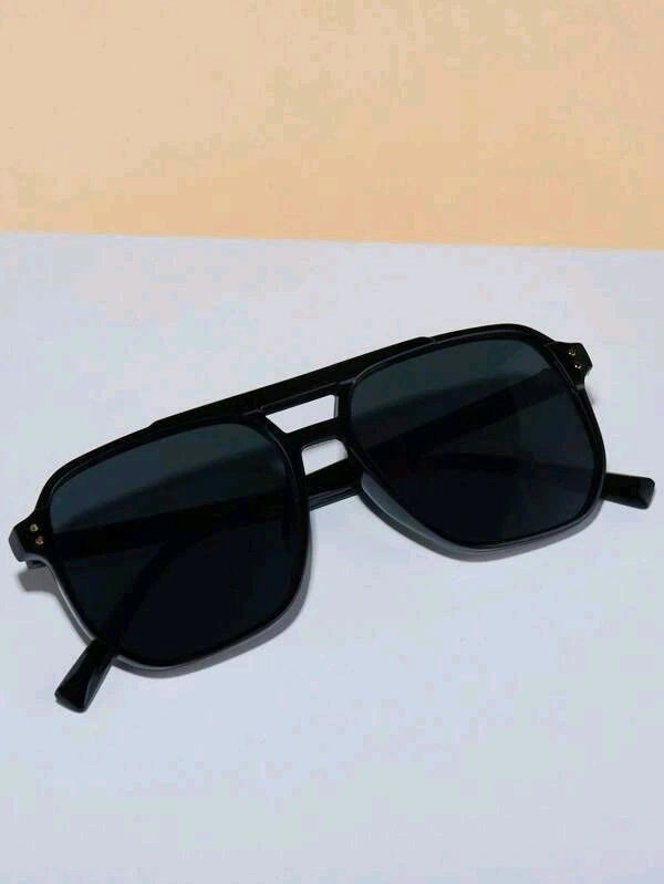 Primium Sunglass - Black, Kolkata small Baazar