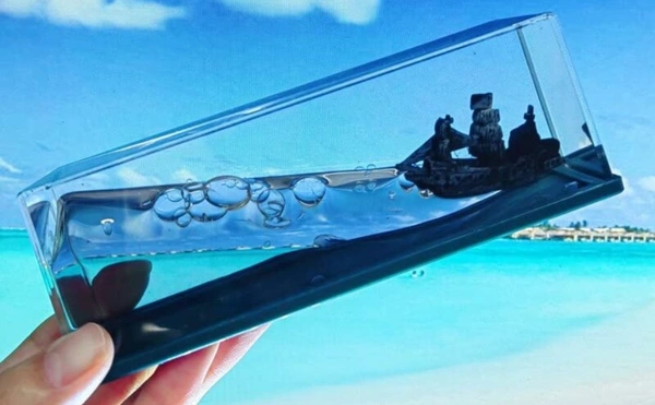 Titanic Car Dashboard Toy - Blue
