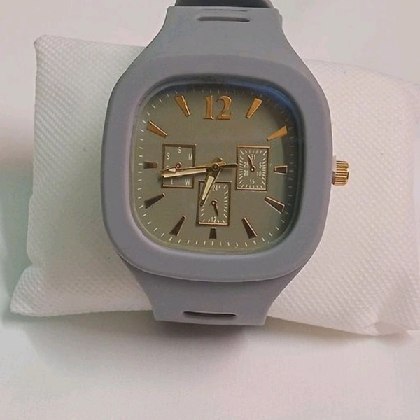 Attractive Men Watches Classy Men - Grey