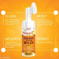The Nile Vitamun C Foaming Face Wash