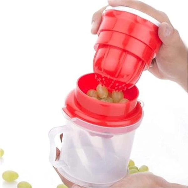  Juicer Squeezer Mini Hand Press orange Fruit Multipurpose Plastic Kitchen Tool