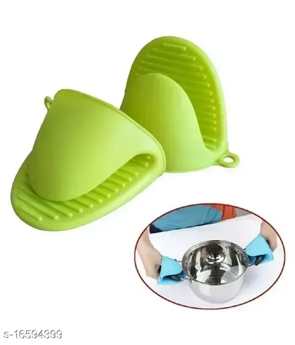 Set of 2 Silicone Pinch Grip Mitten Oven Mitt Gripper Grip Kitchen Potholder Utensil Tool(MULTI COLOR) - Green