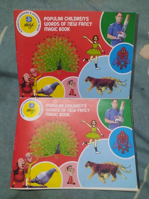 3D ANIMATION MAGIC BOOK - Red