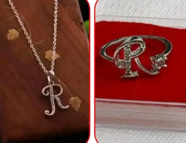 R Letter Name Chain Pendant with Alphabet Figure Ring - White