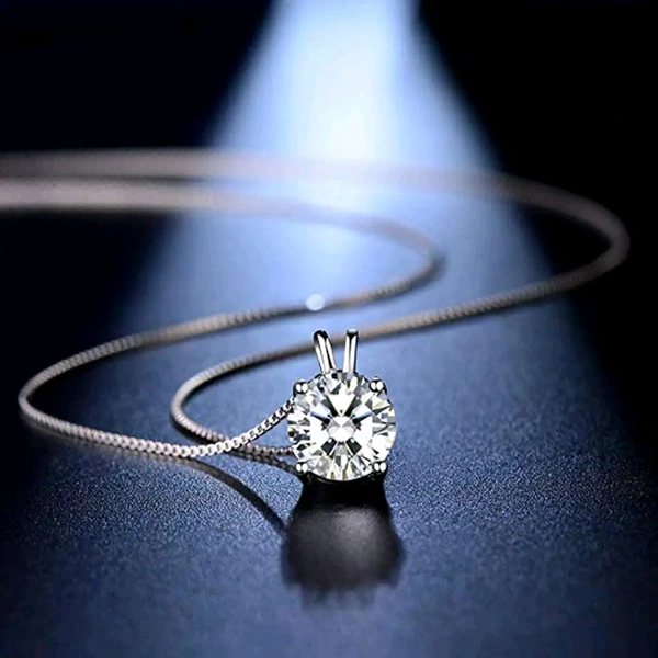 Radiance  Classic Solitaire Pendant Necklace