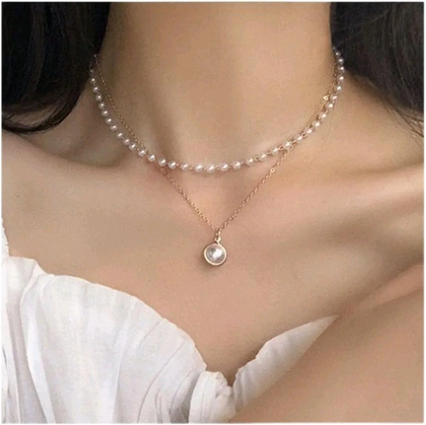 Radiance  M TRUSTED CHAMS PENDENT WITH PAL CHAIN NECKLACE CHAIN FOR WOMEN AND GIRLS
Base Metal: Brass