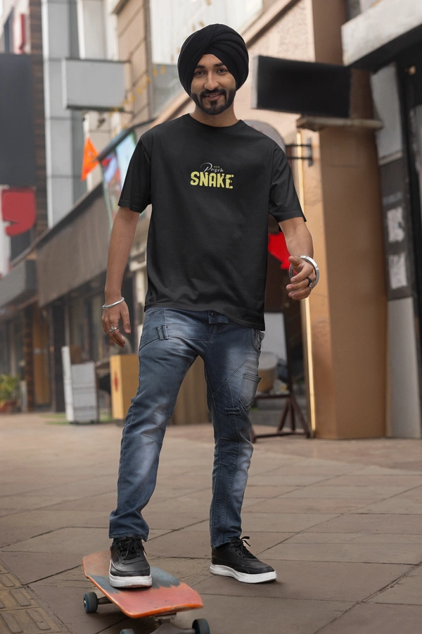 Fitforall® Snakes poison Oversized T Shirt For Men - XXL-46, Black