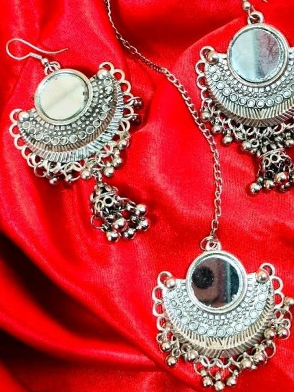Navratri Theme- Earring Woth Maang Tikka