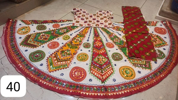 Intricately Designed On White Navratri Lehenga/ Chaniya Choli 