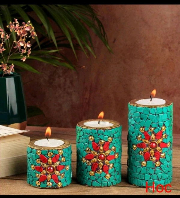 Green Lacquer Trio TLight Candle Holder