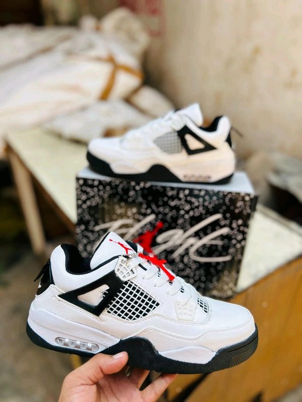 "6A Quality Air Jordan 4 Replica Sneakers - 6