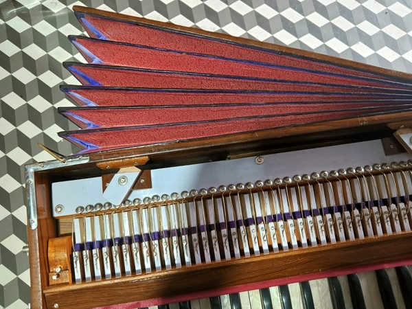 S.MANDAL 42 Strick Sabi(key) HARMONIUM Professional  - Falu Red, 1