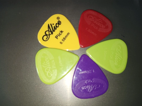 Guitar pick,Acoustic, Electric, Bass Guitar pick  - multi