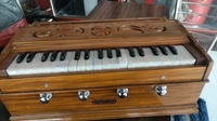 S. Mandal S. MANDAL Plane Sabi (key) Segun Single Harmonium - Bourbon, 37