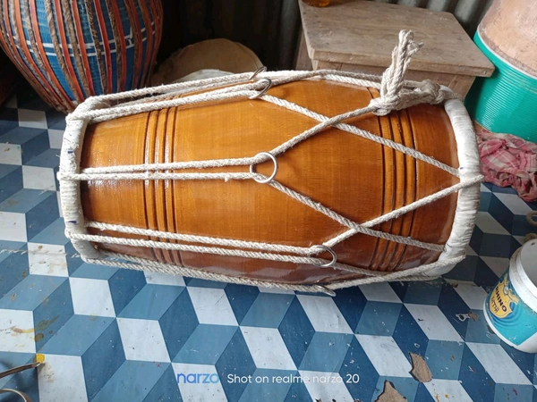 STH Dhulki (Dhulok)  - 17, Black