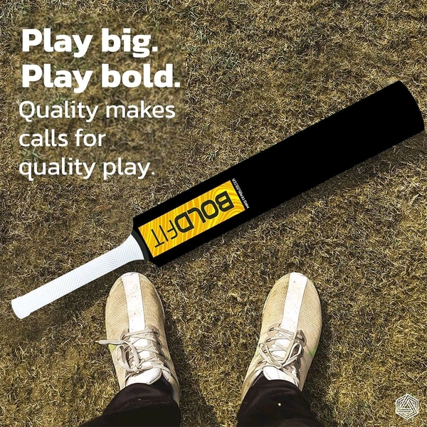 Boldfit Turf Cricket Bat