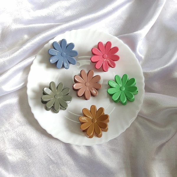 Flower Claw Clips (3 pcs)