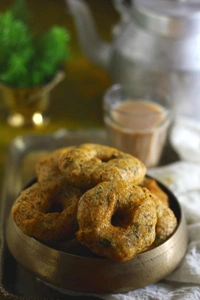 ROYAL URAD DAL CHILKA  - 500G